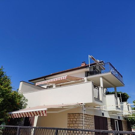 Apartmani Grebaštica Dış mekan fotoğraf